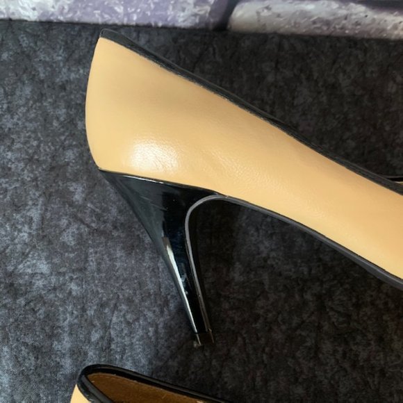 Connie Taupe W/ Black Trim & Button Heels - Picture 6 of 8